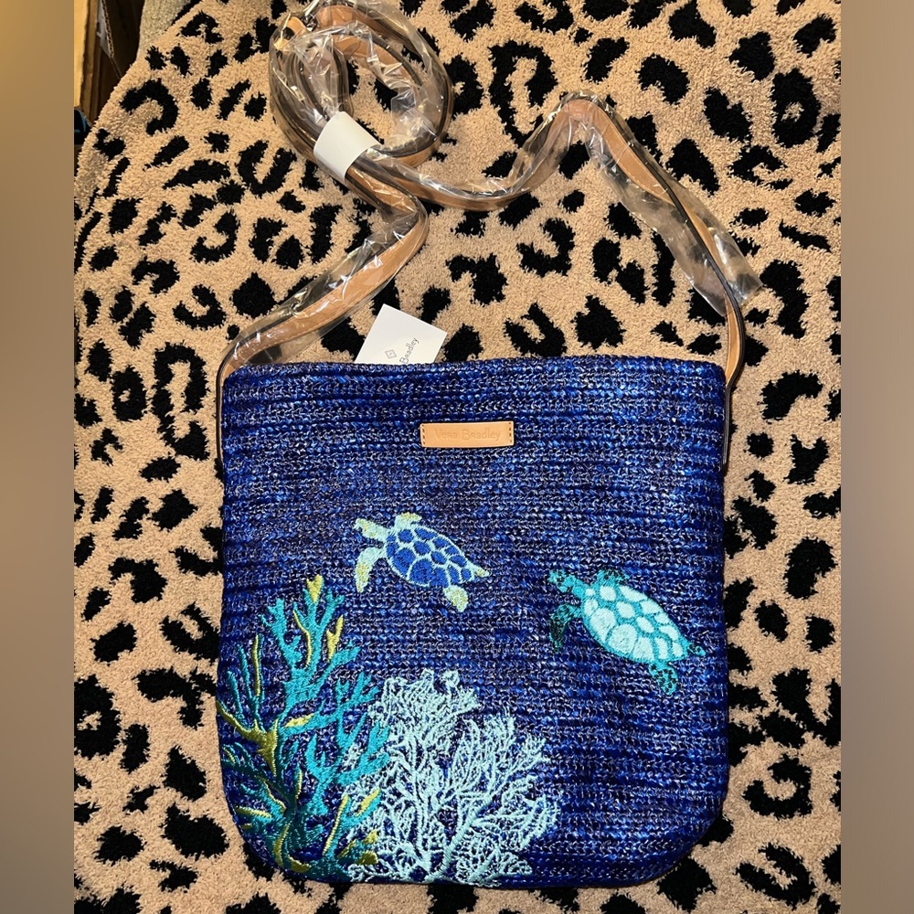 NWT limited edition Vera Bradley embroidered sea life straw crossbody bag